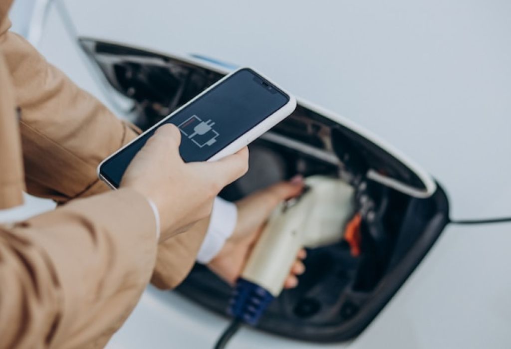 1. What Is an RV Converter?