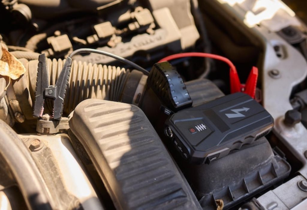 Fast Checks: How Do I Know If My RV Battery Is Charging?