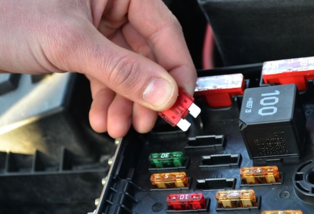 How to Read Battery Specs
