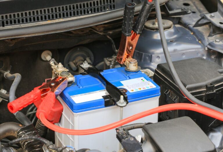 How Long Should an RV Battery Hold a Charge?
