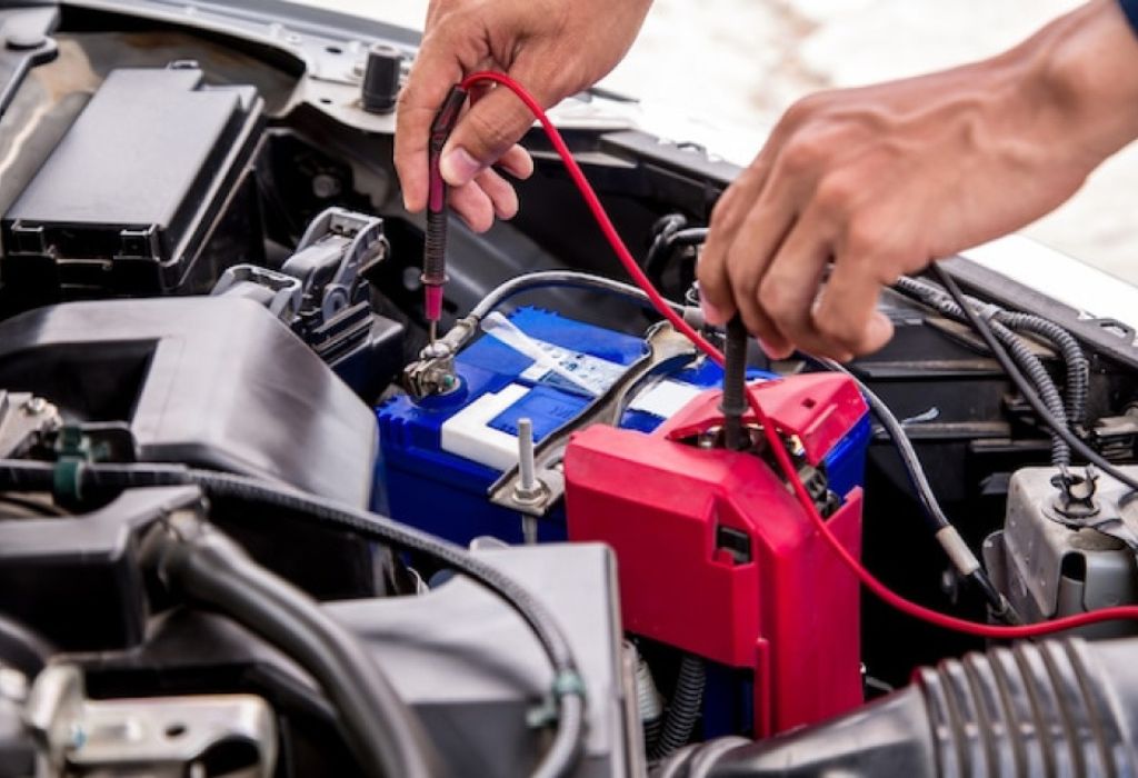 What Your RV Battery Actually Powers (12V vs 120V, “House” vs “Chassis”)