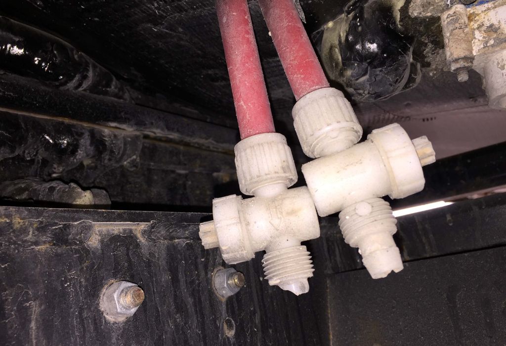 What Is an RV Fresh Water Drain Valve