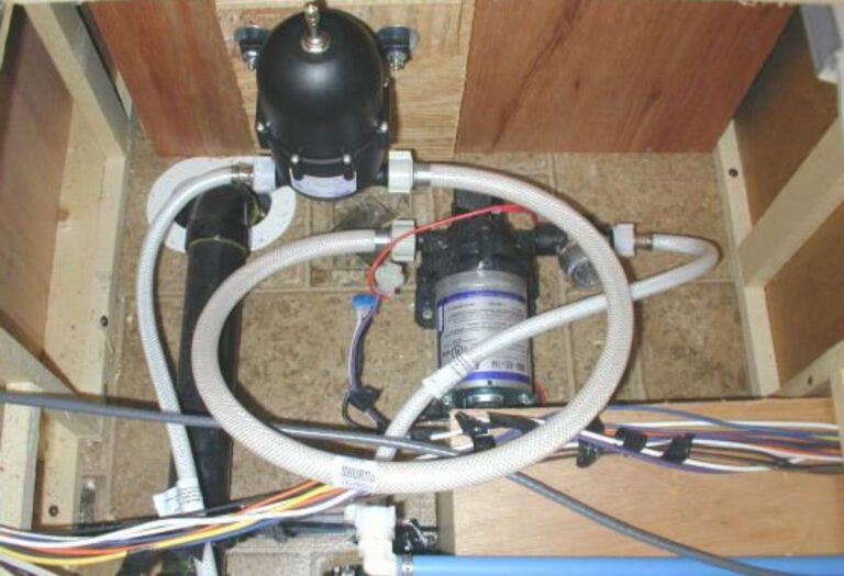 Does RV Water Pump Run on Battery Power Only?
