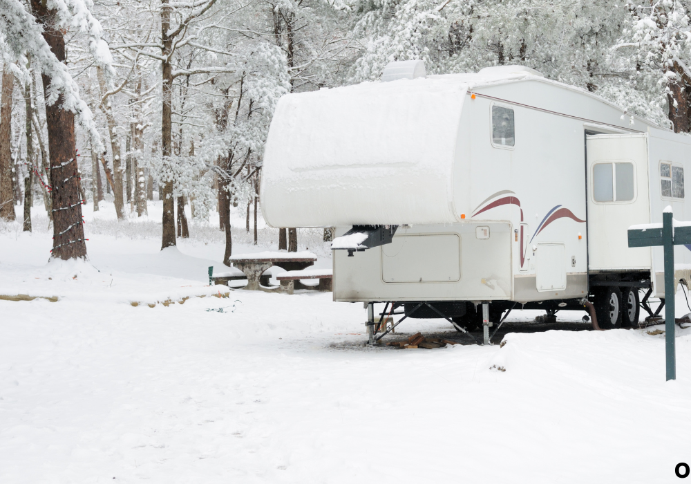 Advantages and Disadvantages of Leaving City Water Running