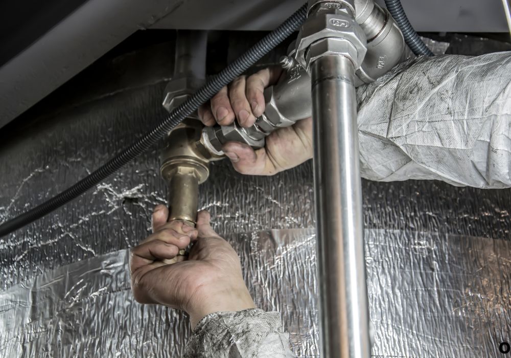 Step-by-Step: How to Fix a Stuck Black Water Valve